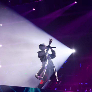 惩罚往屁股里夹20根棉签动漫
